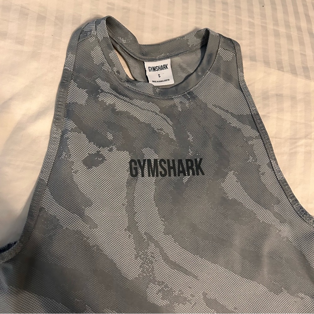 Gymshark Power Tank - Picture 2 of 8